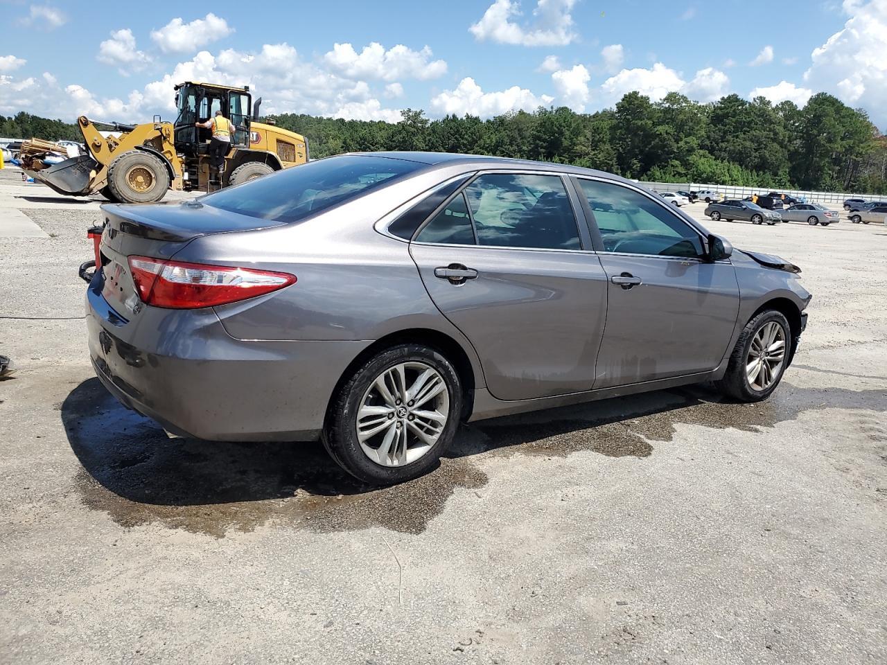 2016 TOYOTA CAMRY