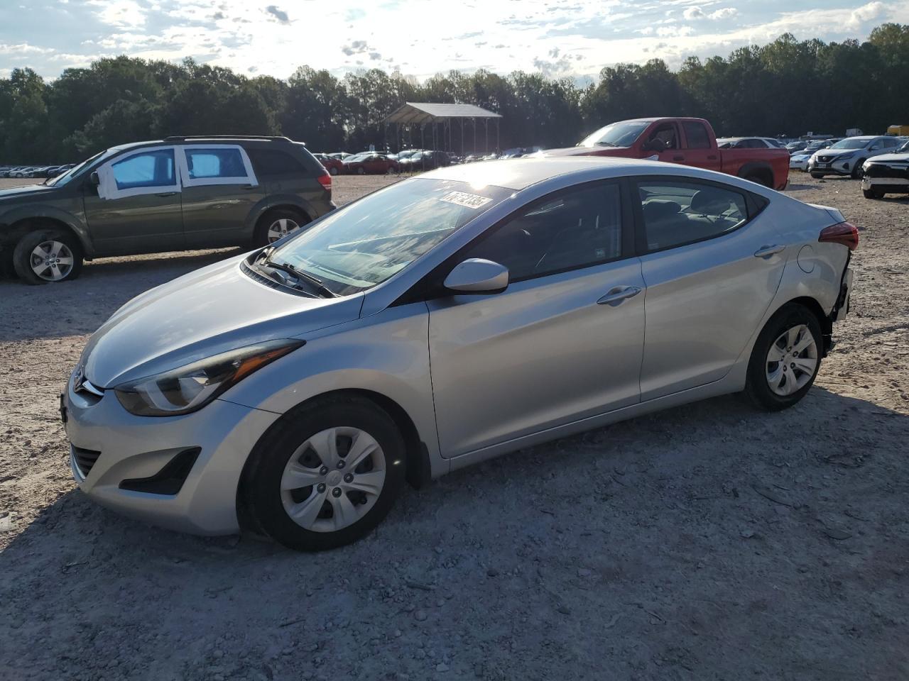 2016 HYUNDAI ELANTRA