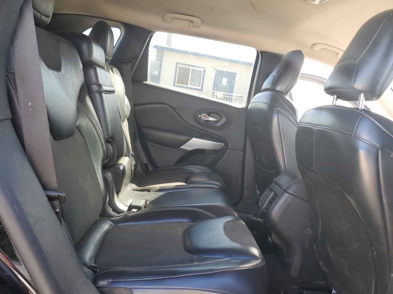 2018 JEEP CHEROKEE