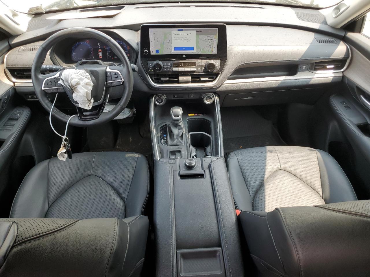 2024 TOYOTA HIGHLANDER
