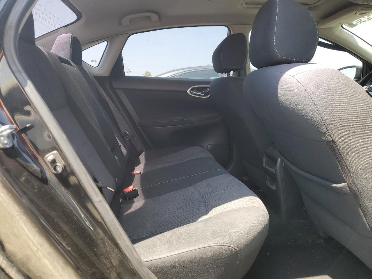 2015 NISSAN SENTRA