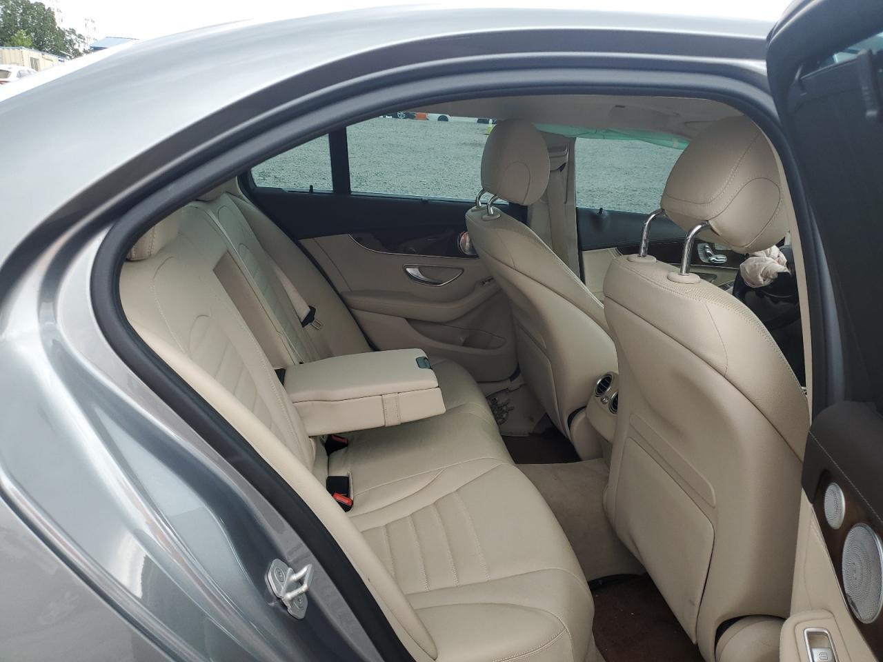 2016 MERCEDES-BENZ C-CLASS