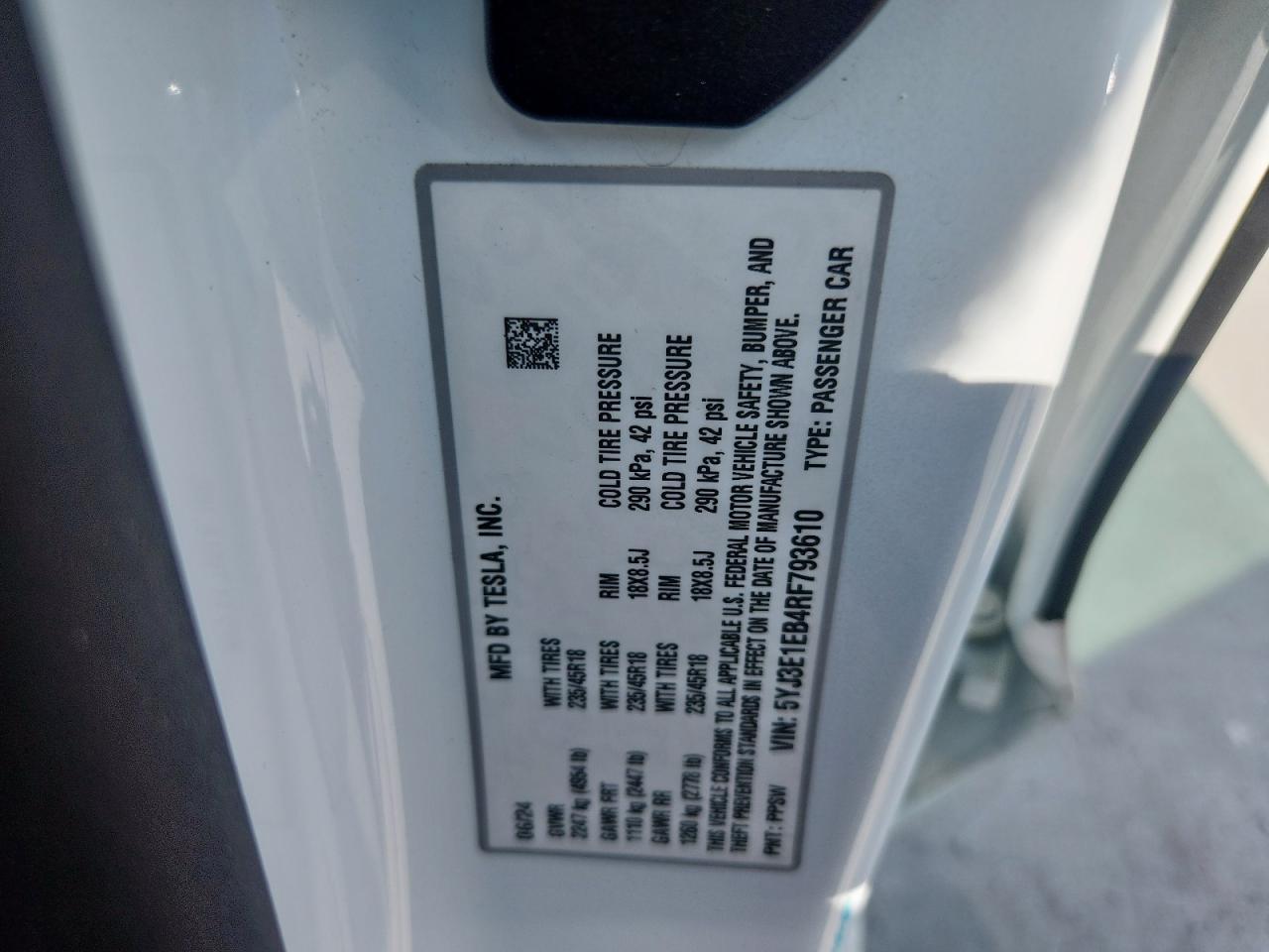 2024 TESLA MODEL 3