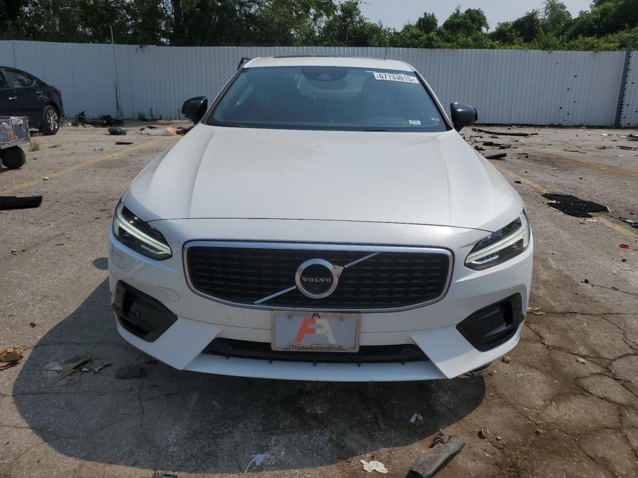 2020 VOLVO S90