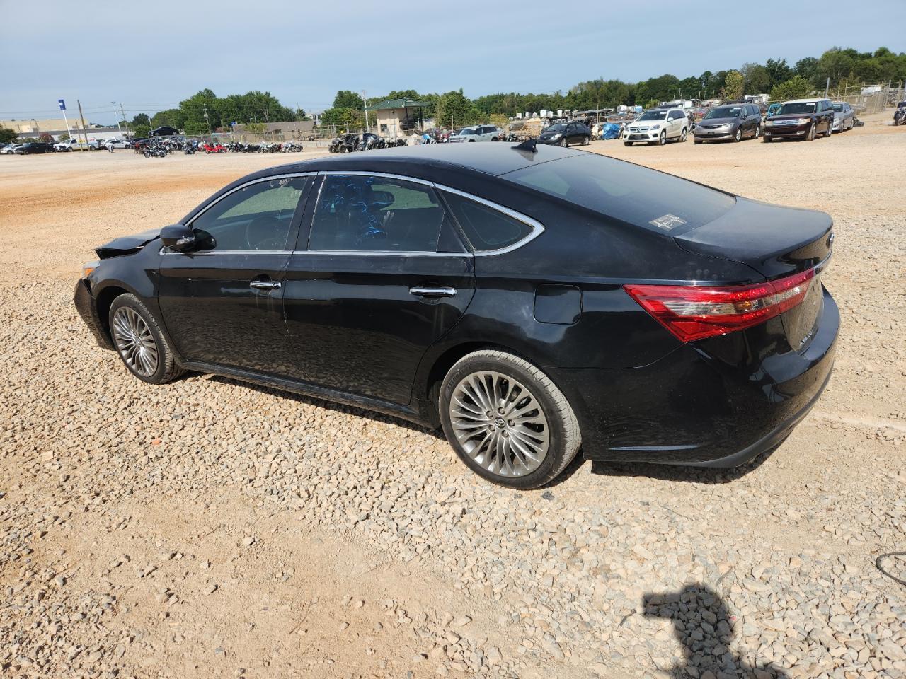 2016 TOYOTA Avalon