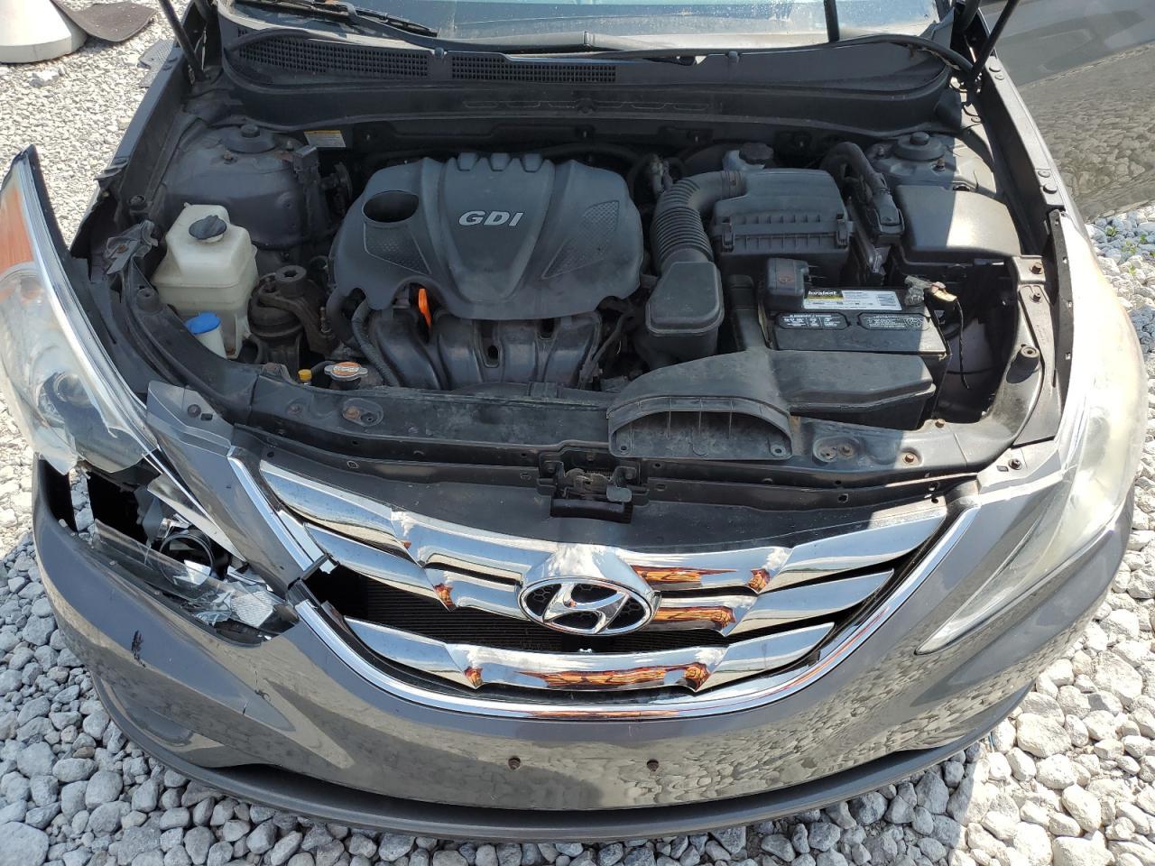 2011 HYUNDAI SONATA