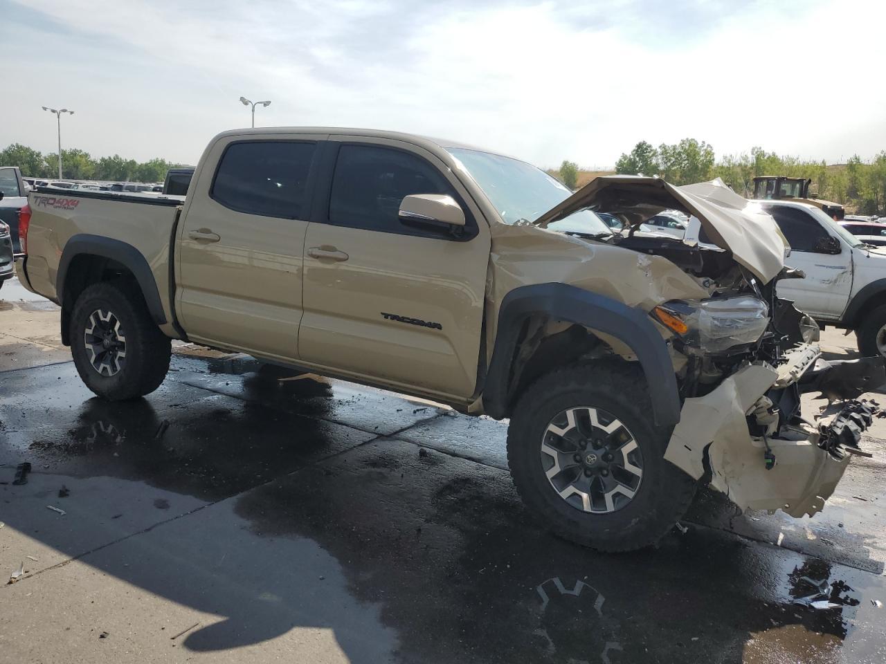 2017 TOYOTA TACOMA