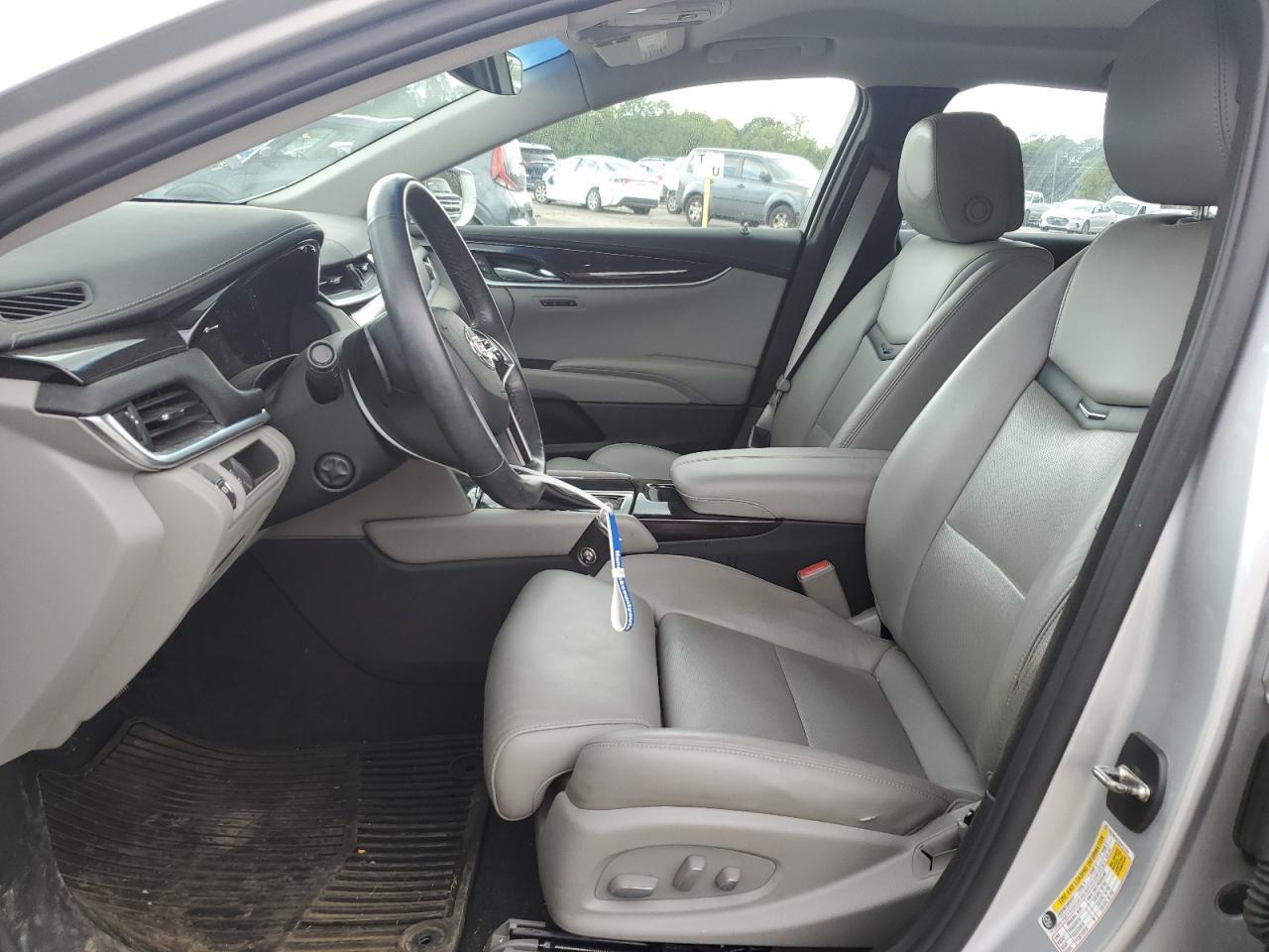 2014 CADILLAC XTS