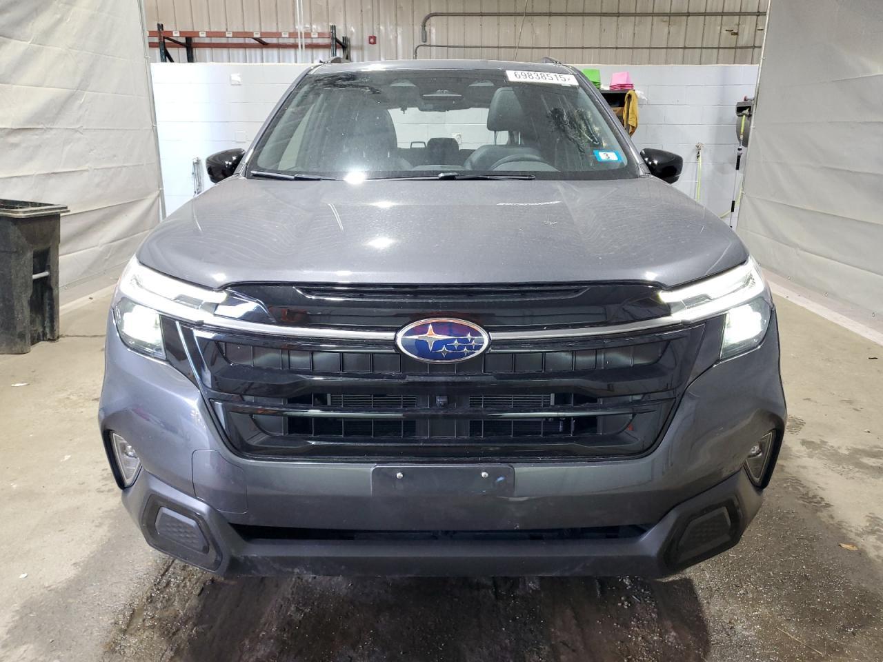 2025 SUBARU FORESTER