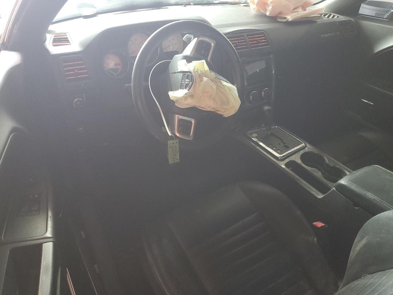 2013 DODGE Challenger