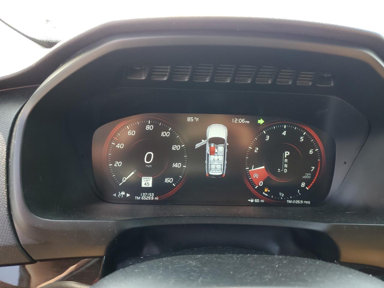 2016 VOLVO XC90