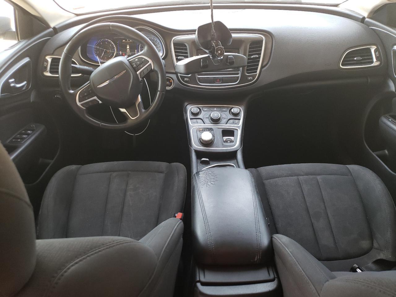 2016 CHRYSLER 200