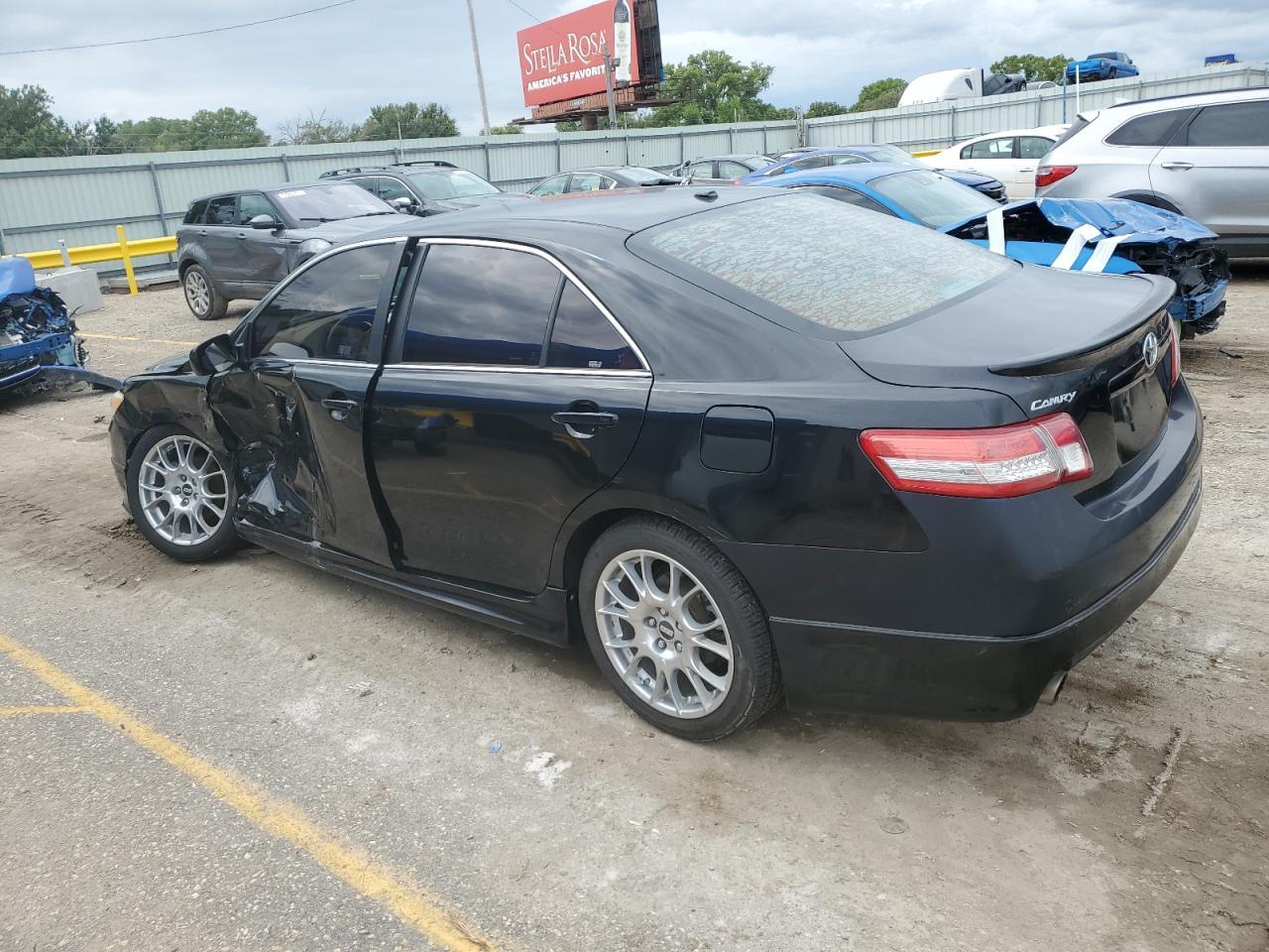 2011 TOYOTA CAMRY