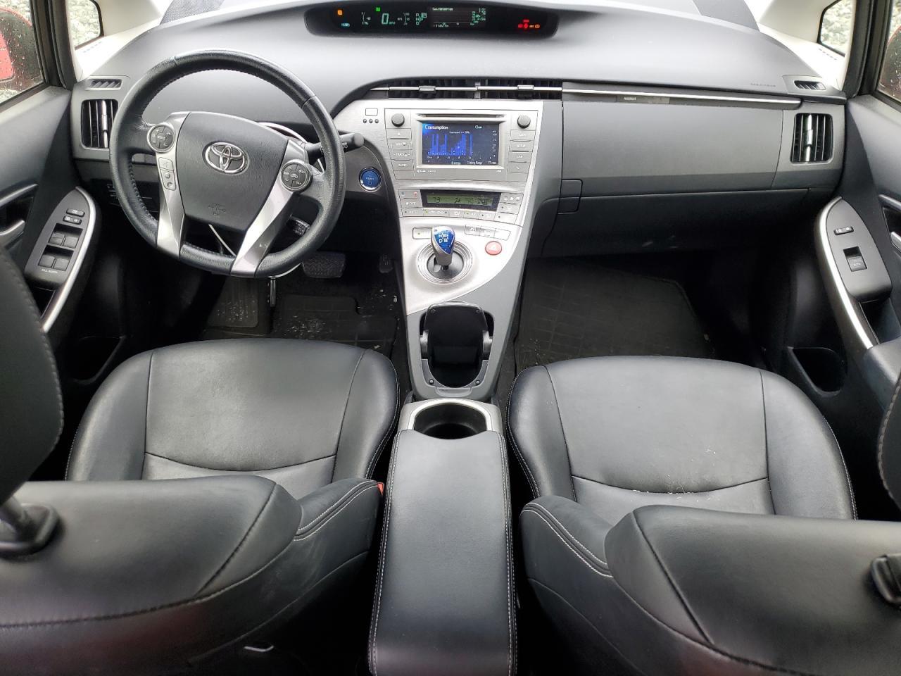 2015 TOYOTA PRIUS