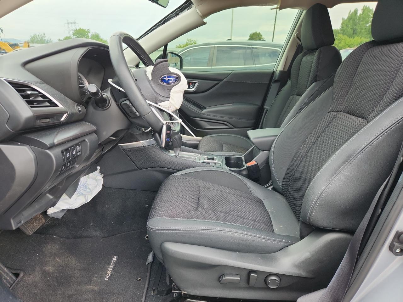 2024 SUBARU FORESTER