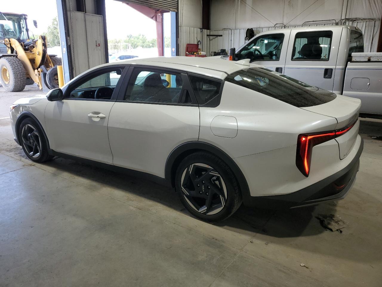 2025 KIA K4