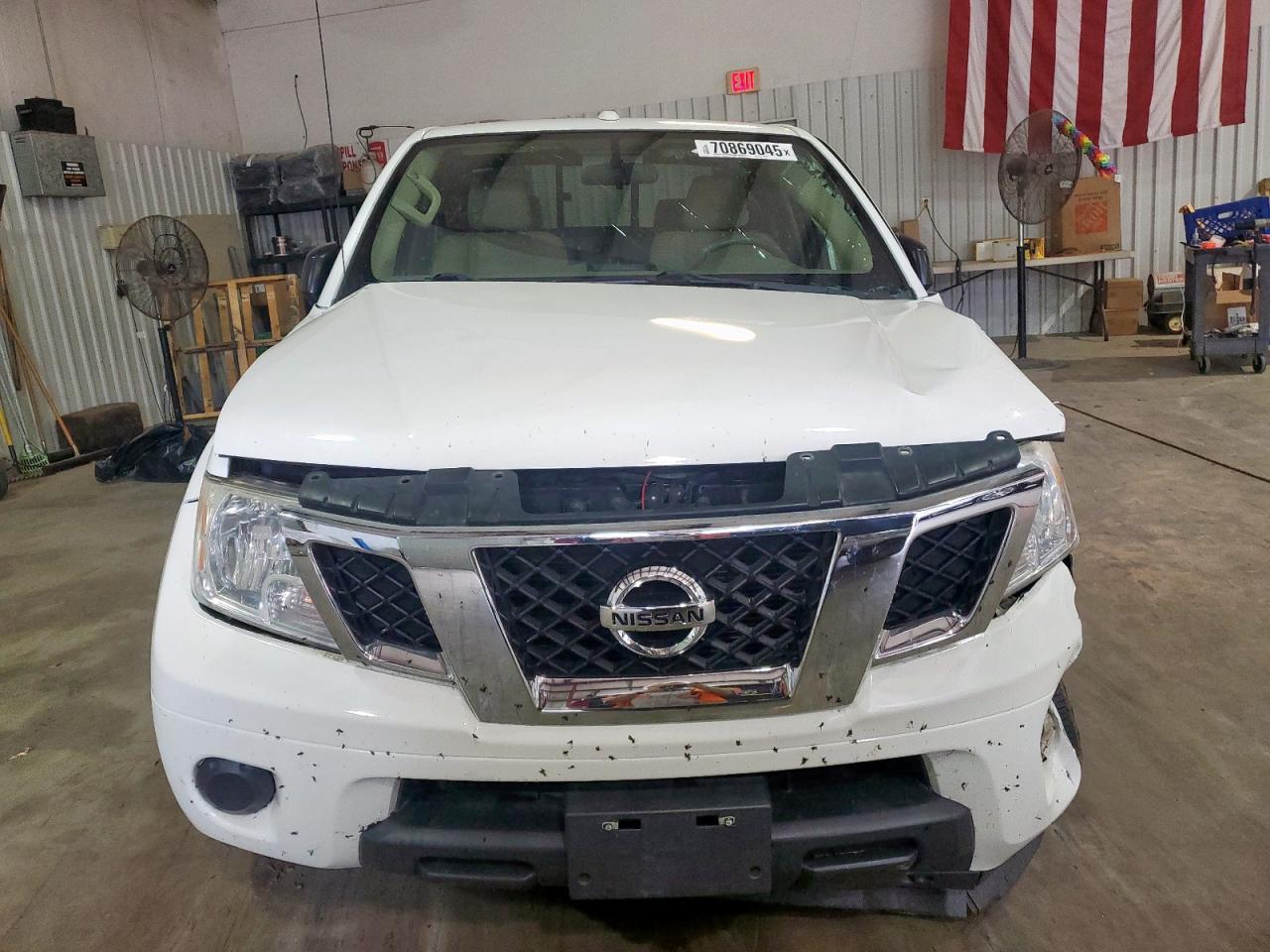 2017 NISSAN Frontier