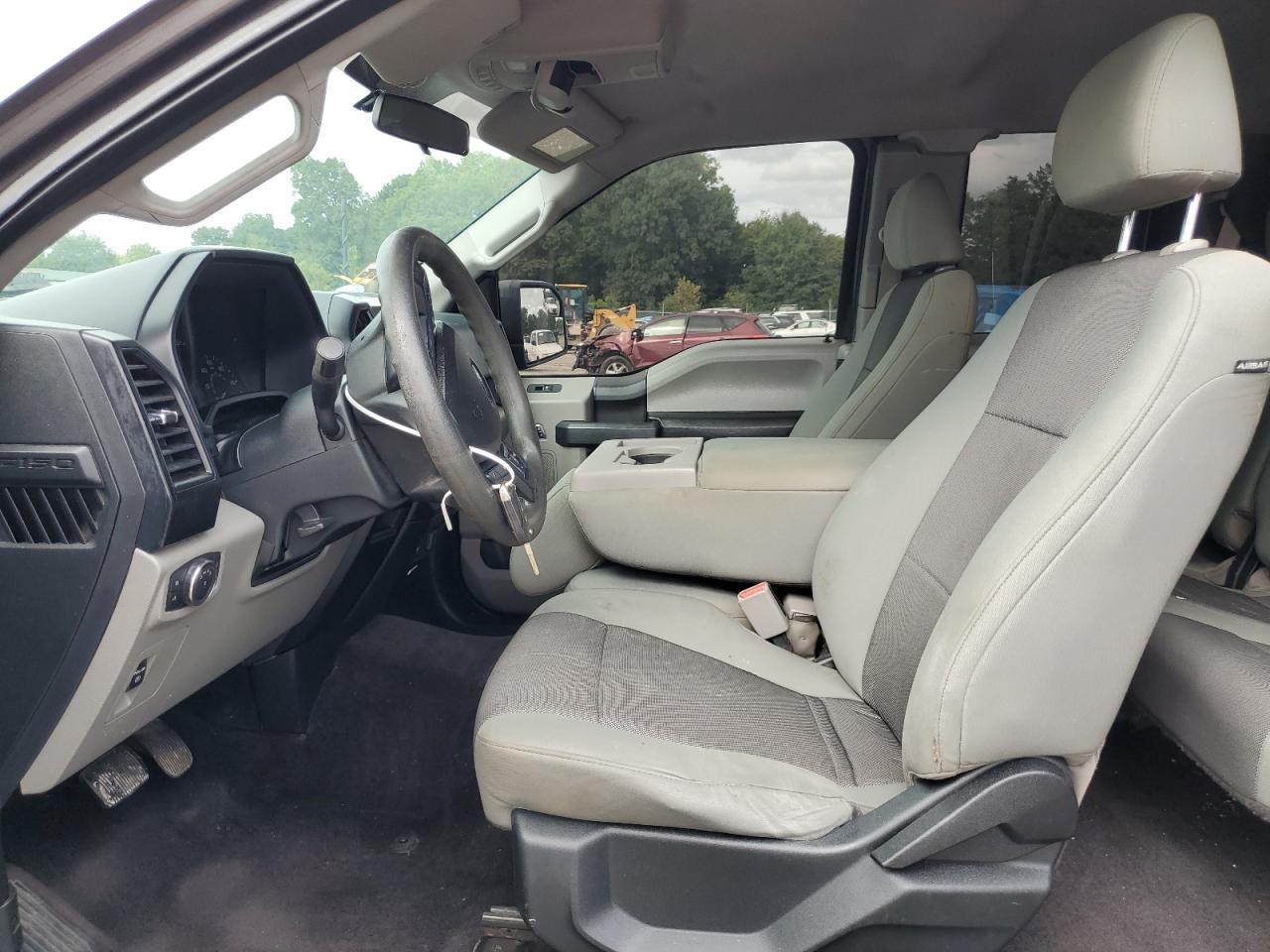 2015 FORD F-150
