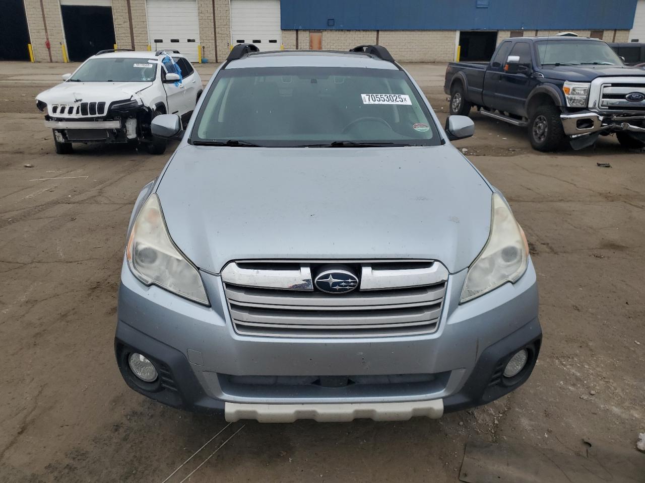 2013 SUBARU Outback