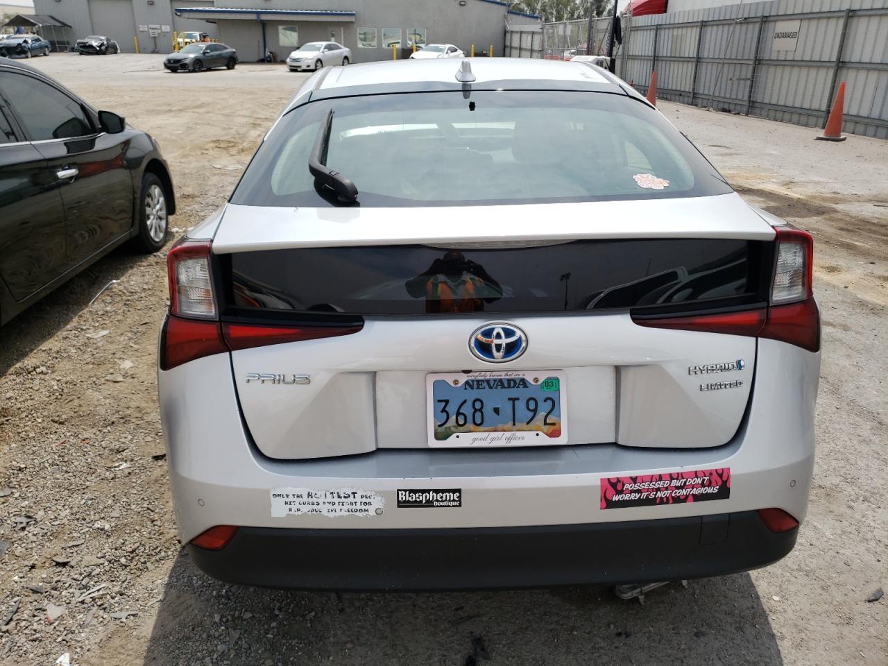 2022 TOYOTA PRIUS