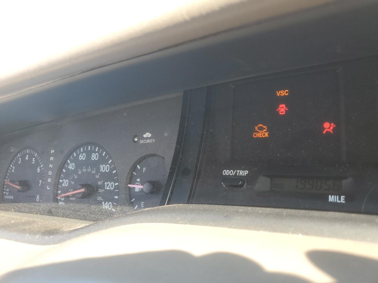 2004 TOYOTA Avalon