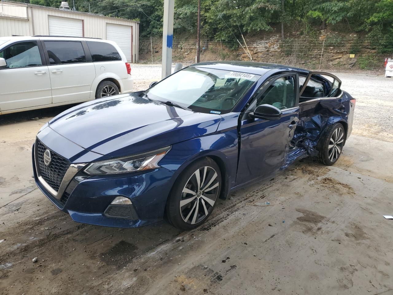 2019 NISSAN ALTIMA