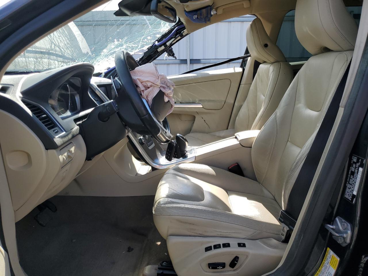 2014 VOLVO XC60