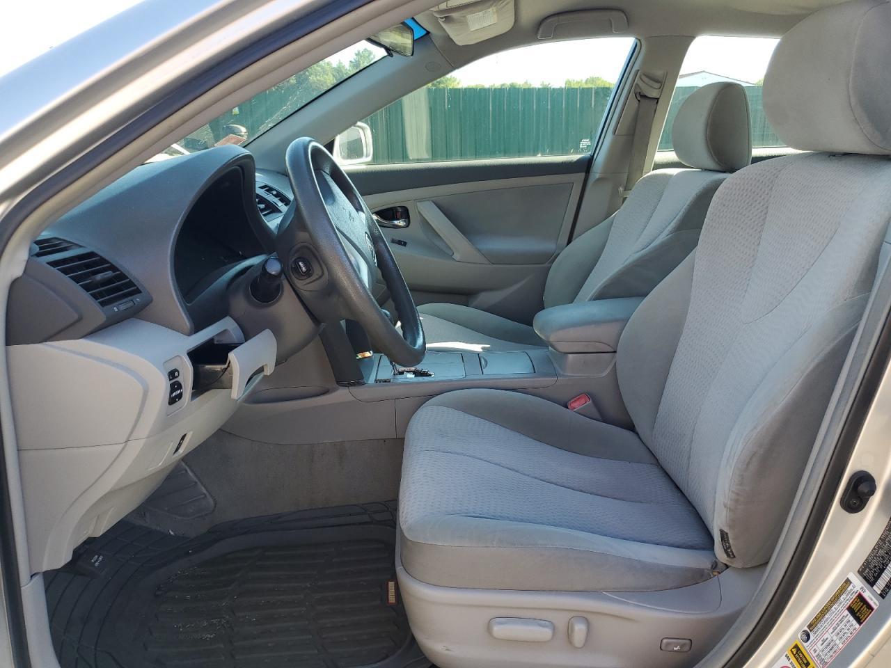 2010 TOYOTA CAMRY