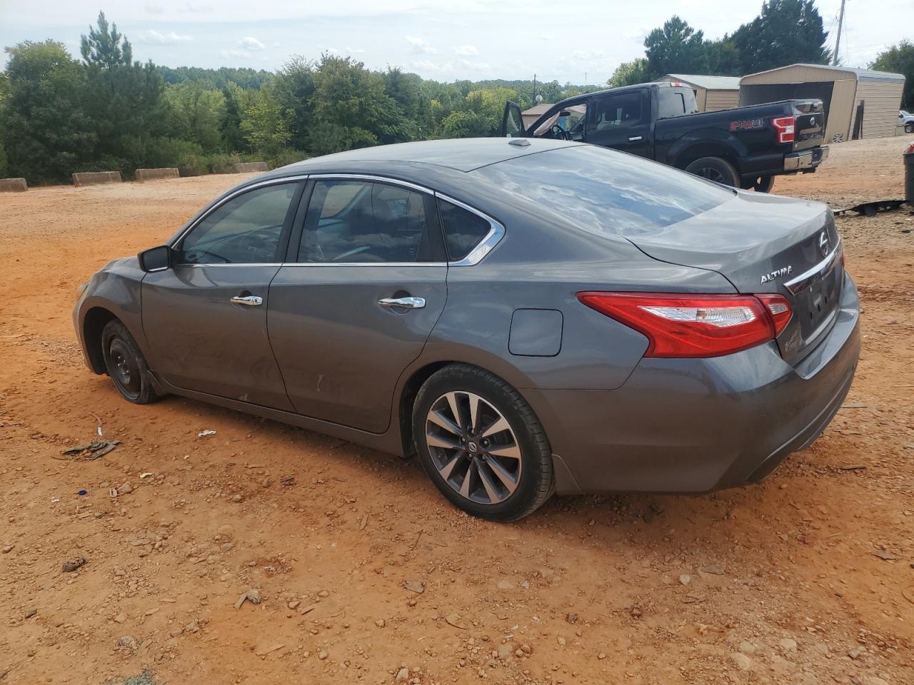 2017 NISSAN ALTIMA