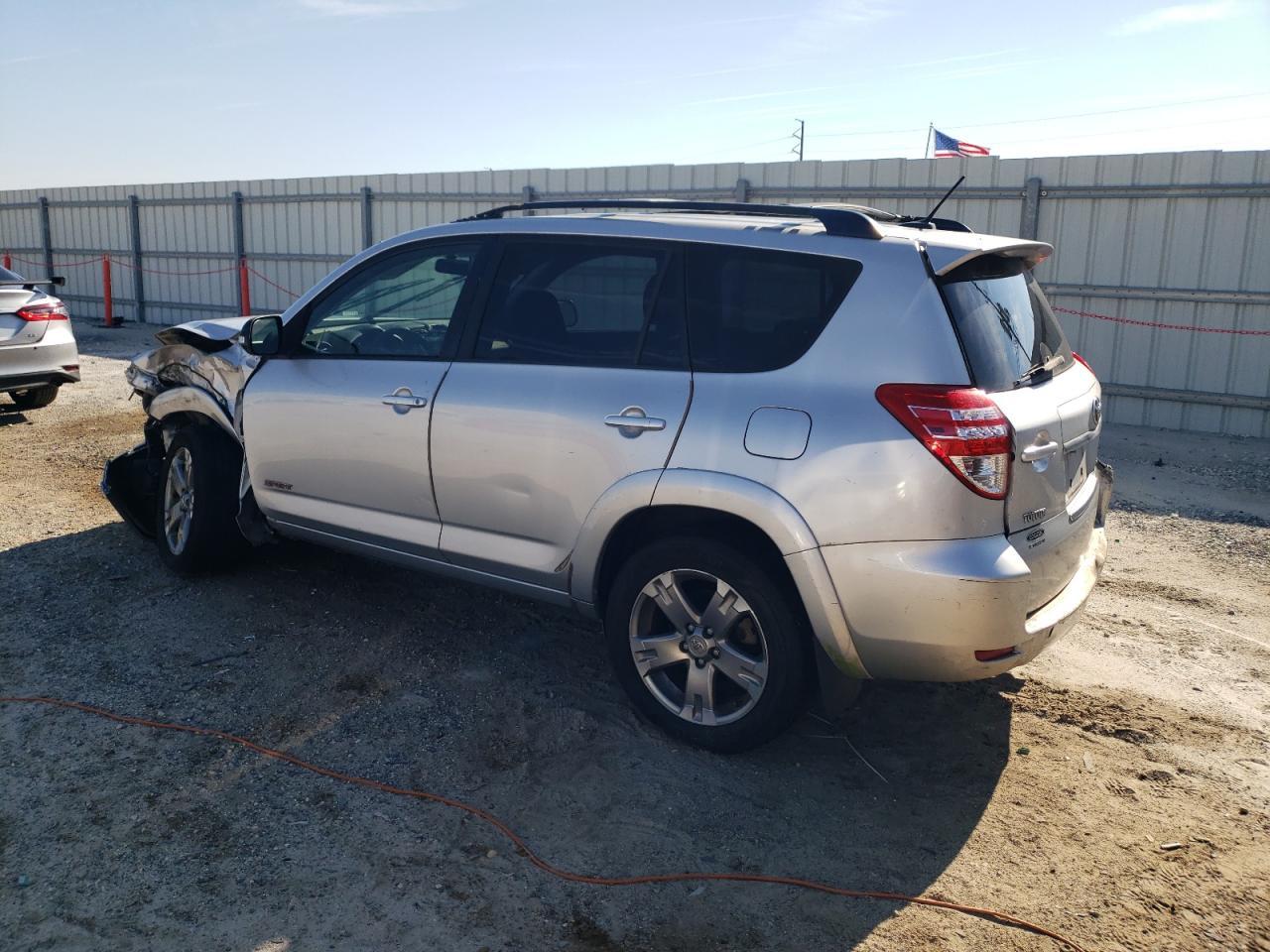 2010 TOYOTA RAV4