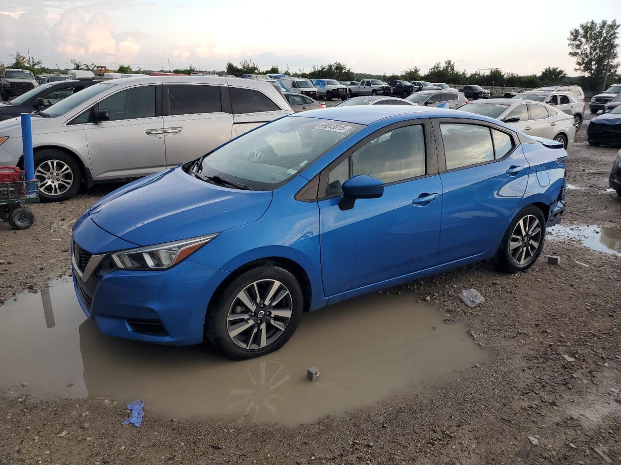 2021 NISSAN VERSA