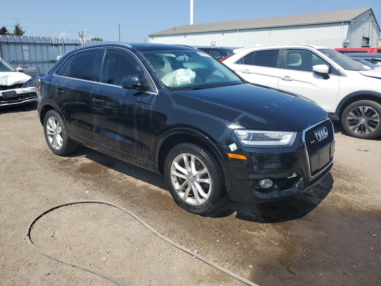2015 AUDI Q3