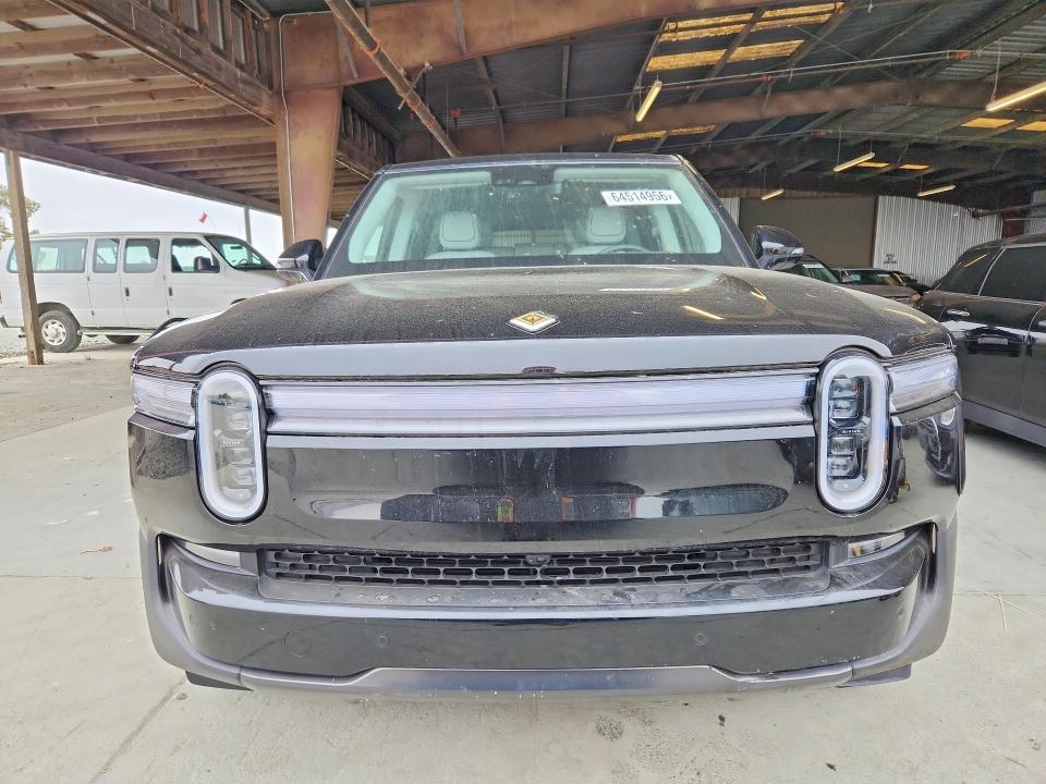 2025 RIVIAN R1s