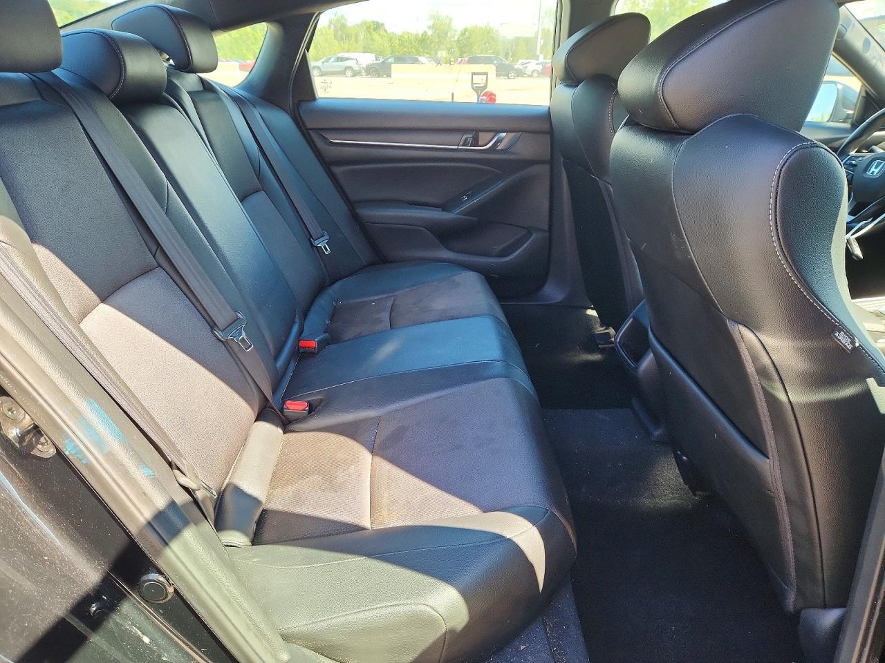 2019 HONDA ACCORD