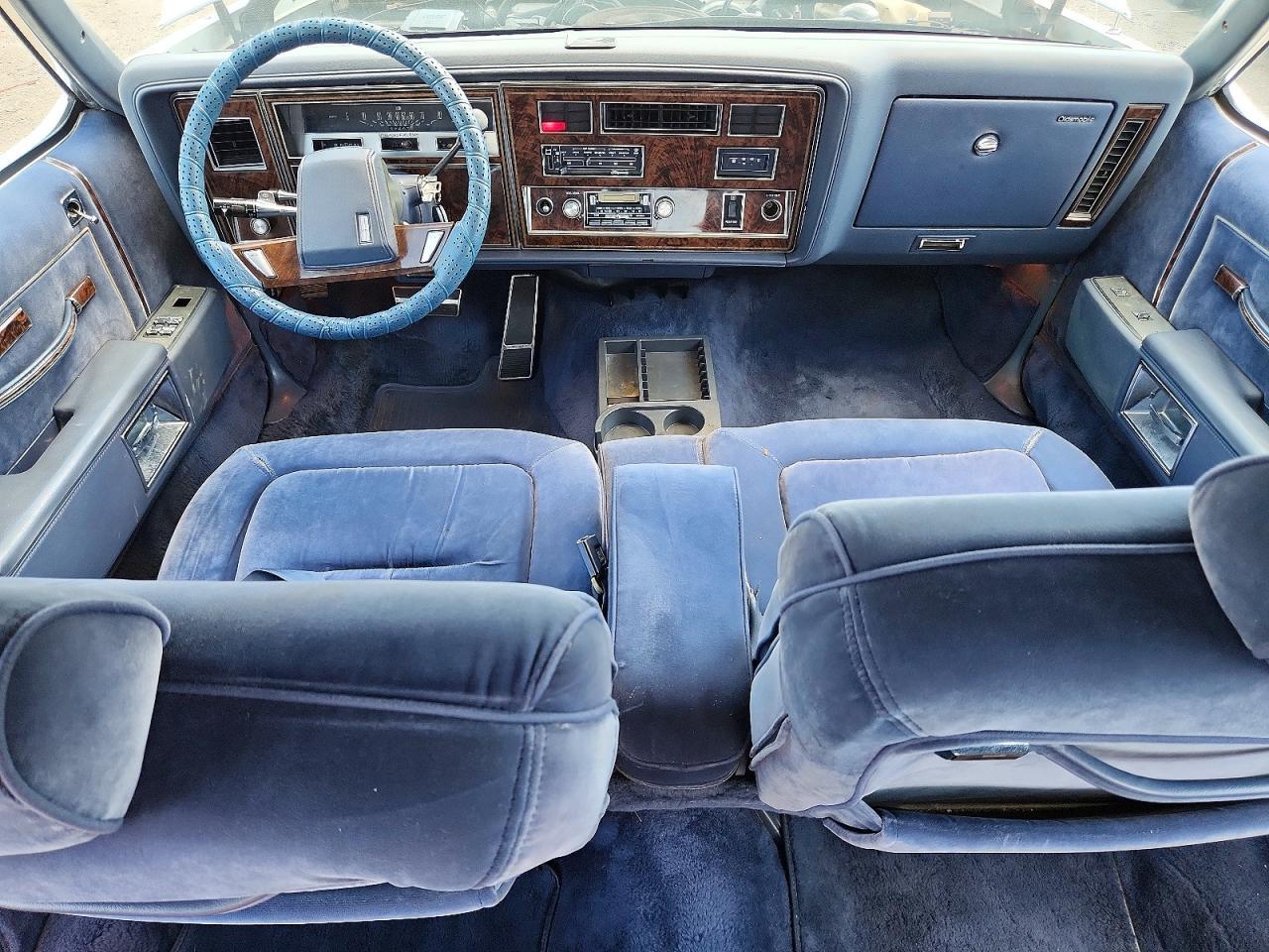 1984 OLDSMOBILE Delta 88