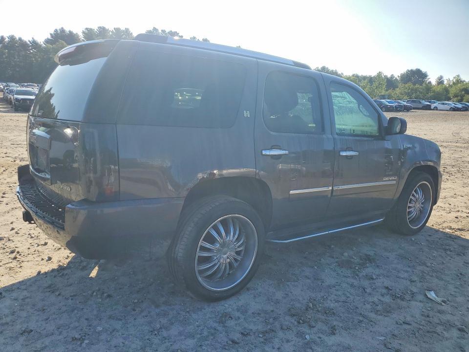 2011 GMC Yukon