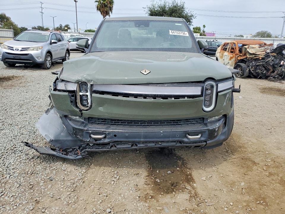 2022 RIVIAN R1t
