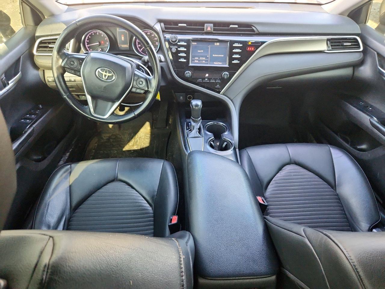 2018 TOYOTA CAMRY