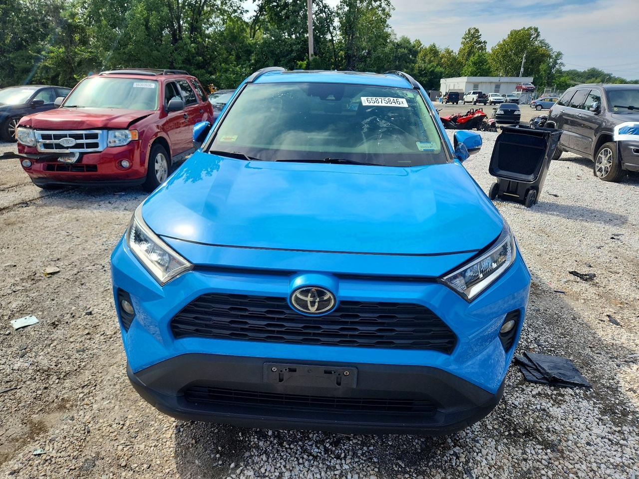 2019 TOYOTA RAV4