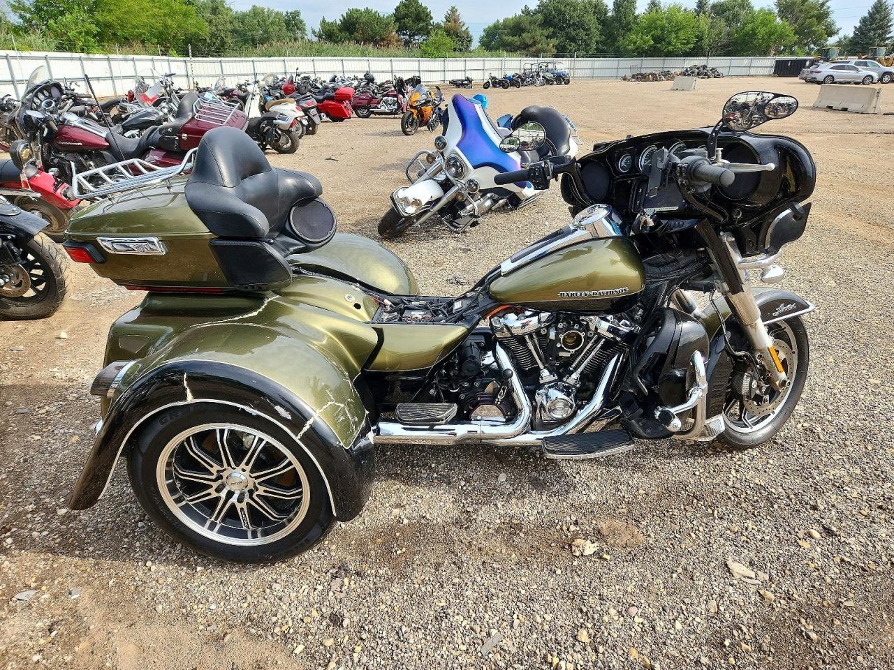 2018 HARLEY-DAVIDSON FLHTK