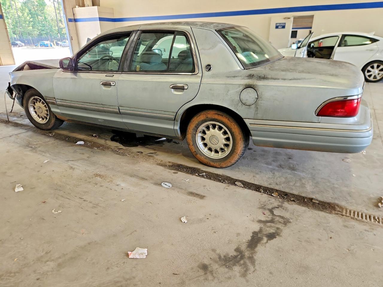 1996 MERCURY GRAND MARQUIS