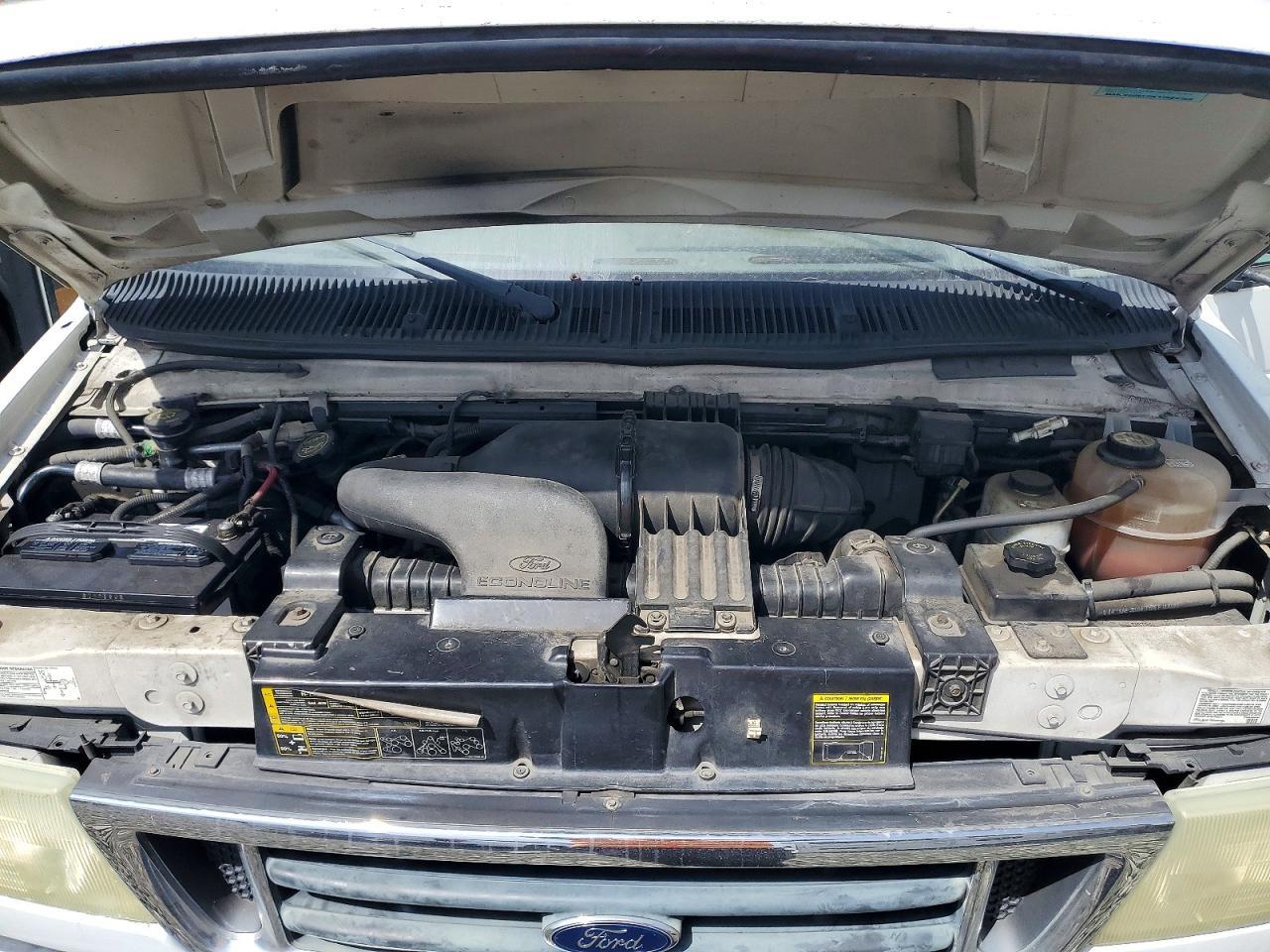 2004 FORD ECONOLINE