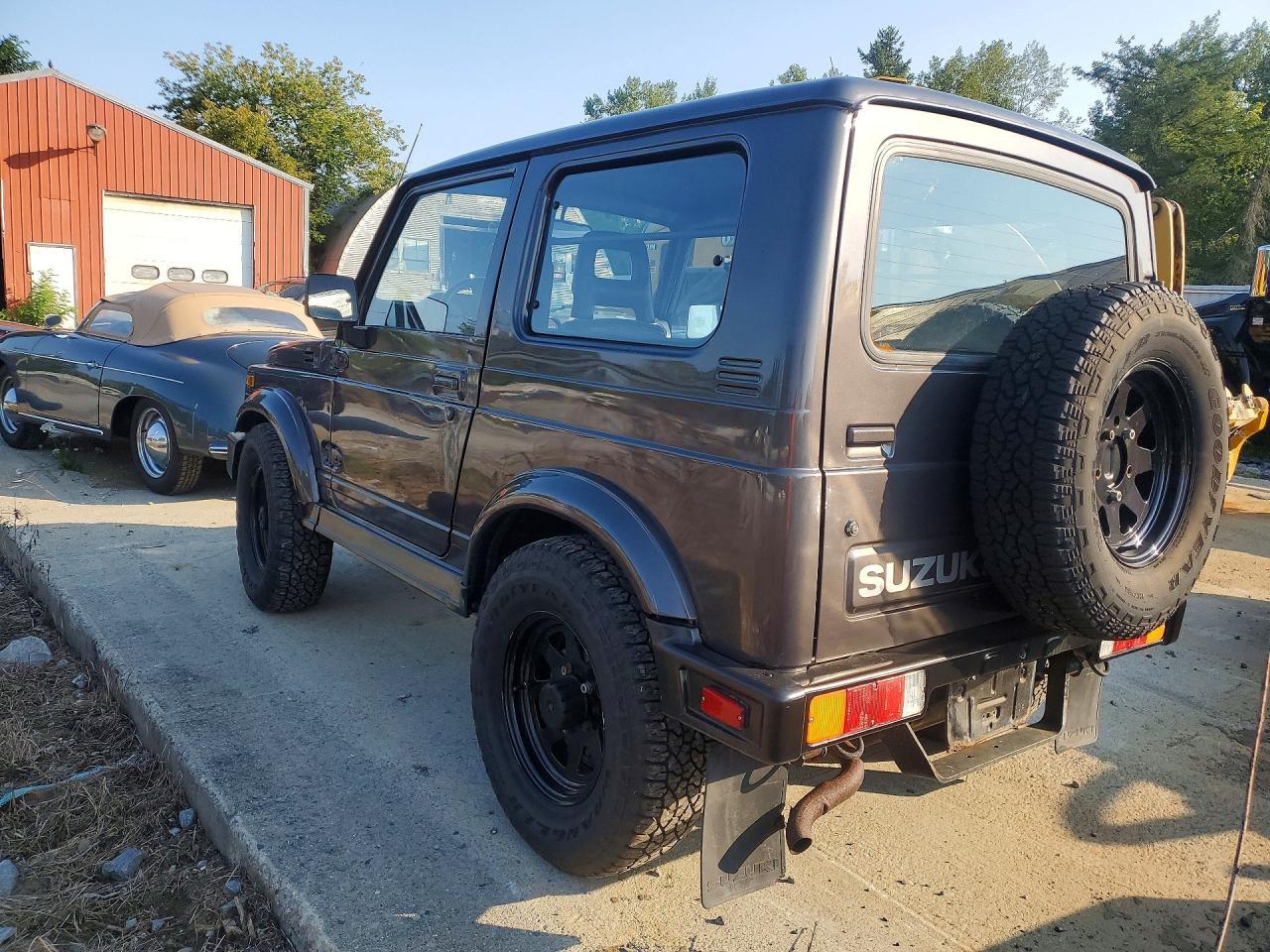 1986 SUZUKI Samurai