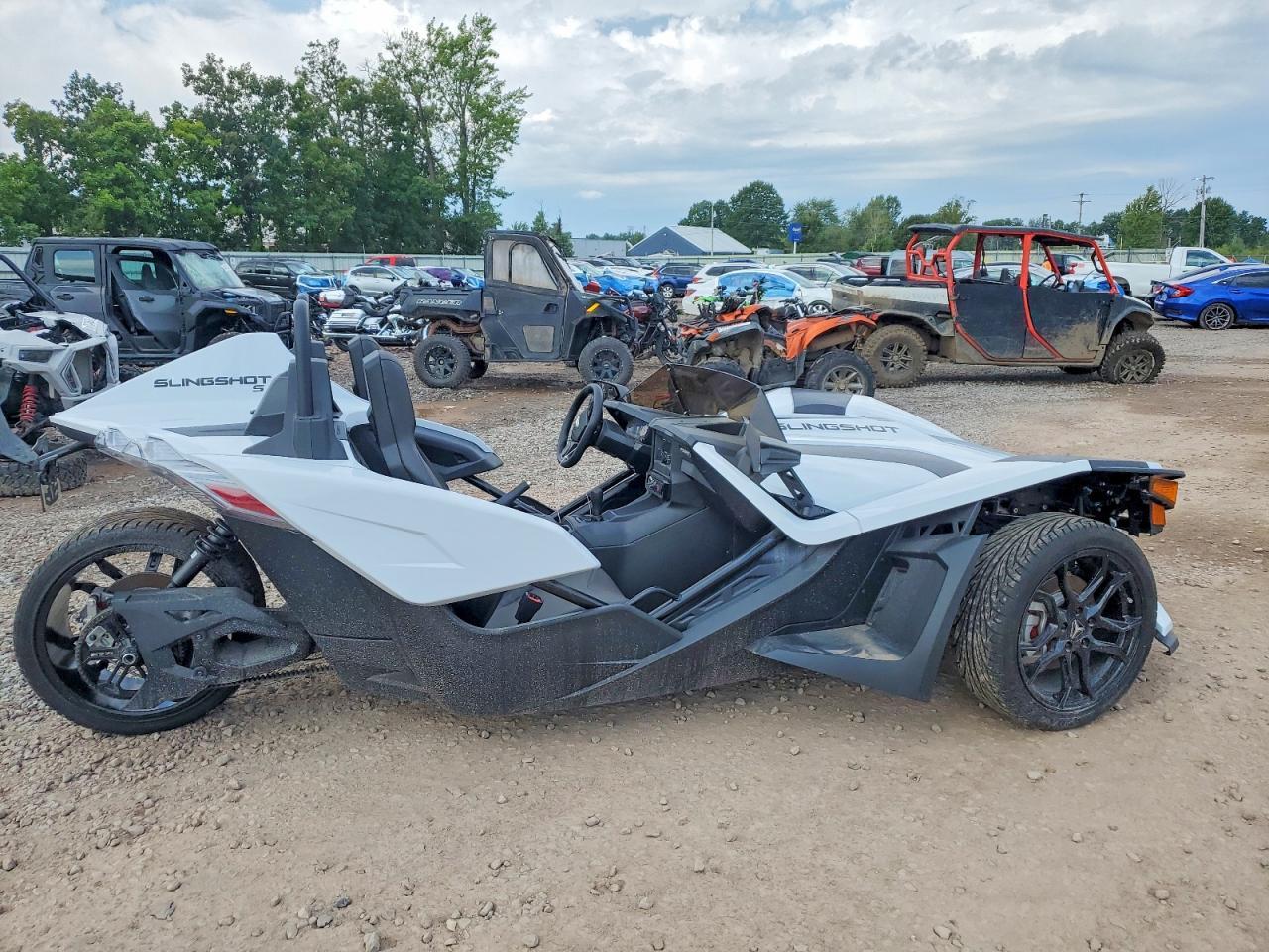 2024 POLARIS Slingshot