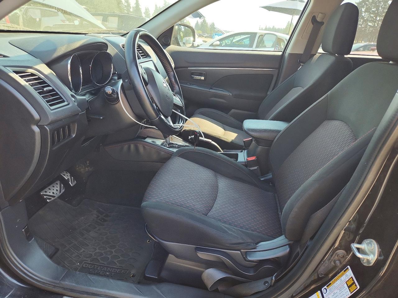 2019 MITSUBISHI Outlander Sport