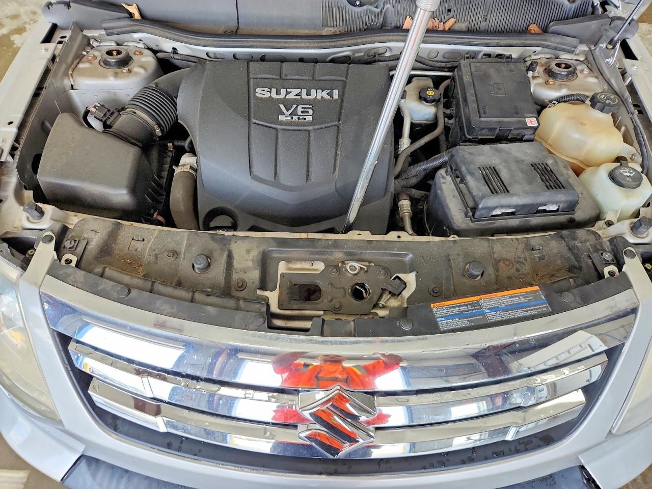 2008 SUZUKI Xl-7
