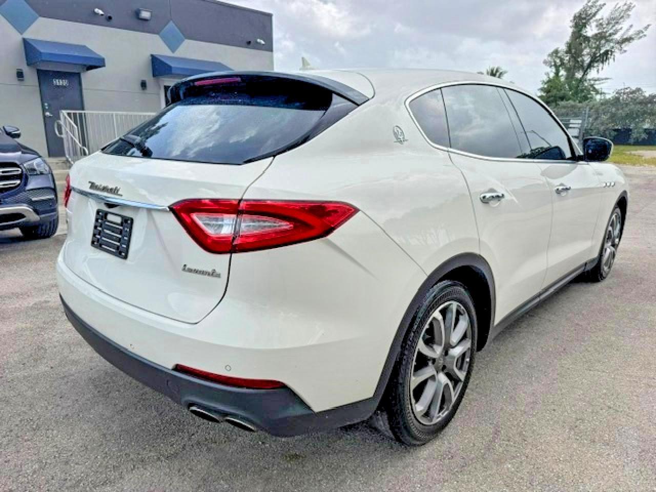 2018 MASERATI Levante
