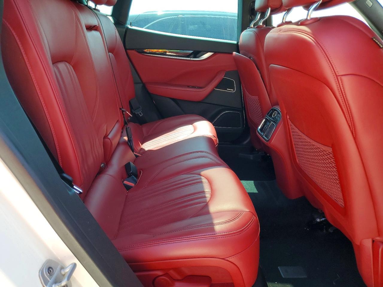 2018 MASERATI Levante