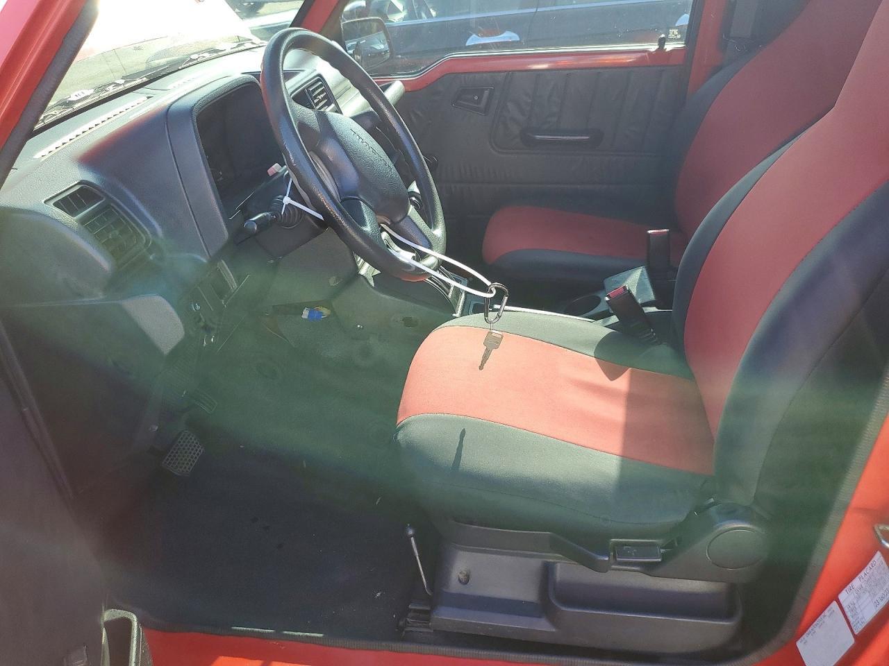 1994 Geo Tracker