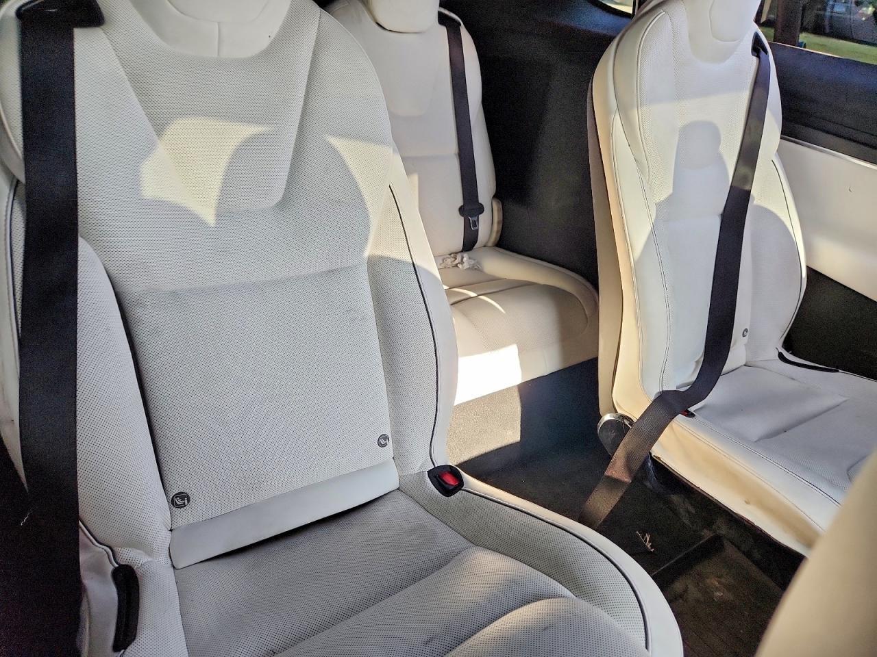 2023 TESLA MODEL X